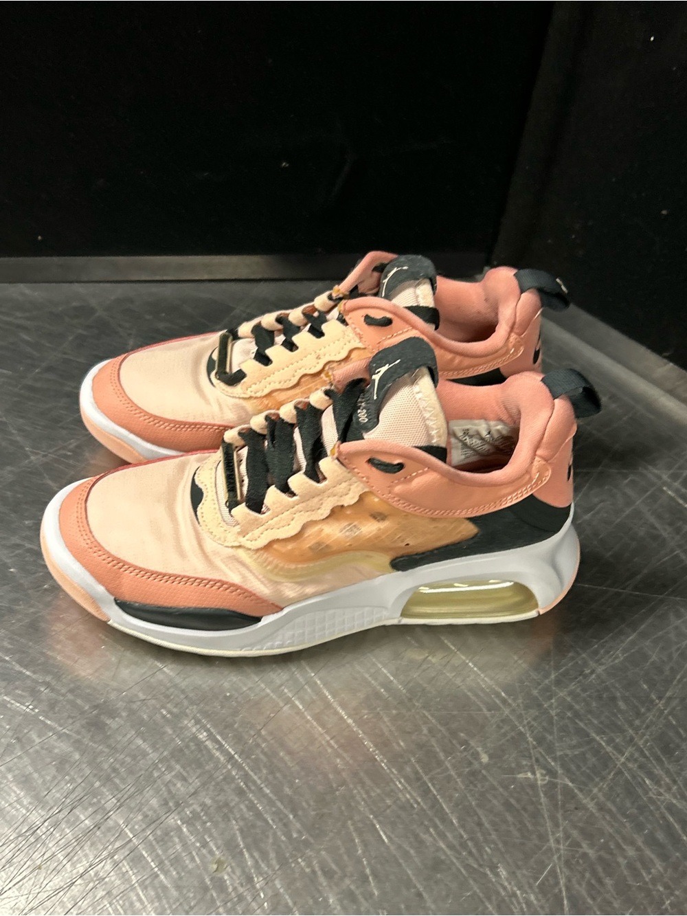 Nike Air Jordan Max 200 Size 4Y